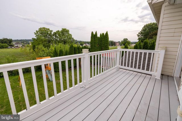 446 OLD FARM RD, Palmyra, PA 17078