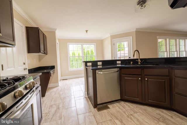 446 OLD FARM RD, Palmyra, PA 17078