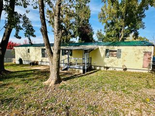 1102 W Kirkwood Street, Ozark, MO 65721