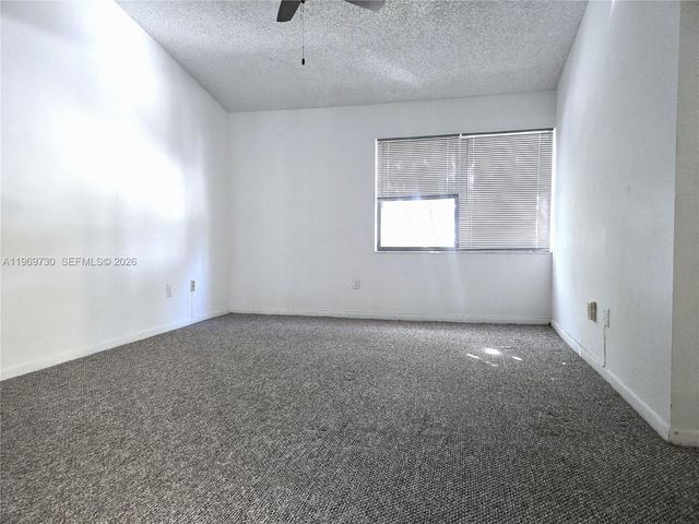 10219 SW 89th St 10219, Miami, FL 33176