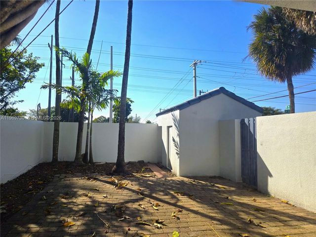 10219 SW 89th St 10219, Miami, FL 33176