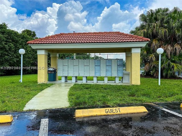 13090 Vista Isles Dr 125, Sunrise, FL 33325