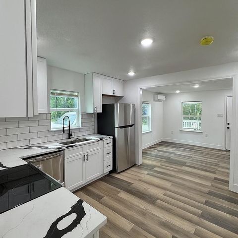 1704 Dalhart Street, Dayton, TX 77535