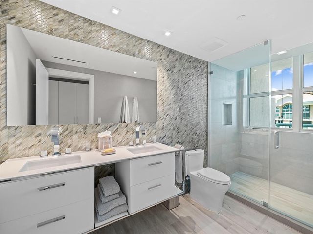 101 S Fort Lauderdale Beach Boulevard 2905, Fort Lauderdale, FL 33316