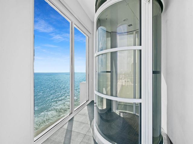 101 S Fort Lauderdale Beach Boulevard 2905, Fort Lauderdale, FL 33316