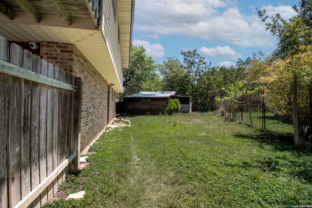 582 Orbit Dr, Canyon Lake, TX 78133