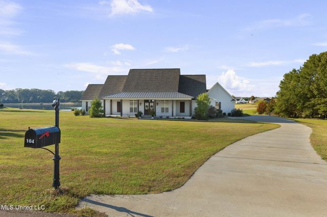 104 Chamberlin Court, Madison, MS 39110