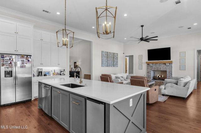 104 Chamberlin Court, Madison, MS 39110