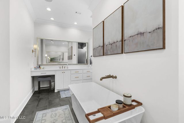 104 Chamberlin Court, Madison, MS 39110