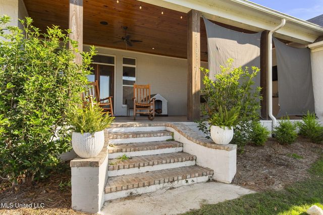 104 Chamberlin Court, Madison, MS 39110