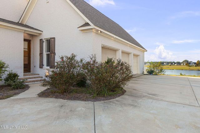 104 Chamberlin Court, Madison, MS 39110