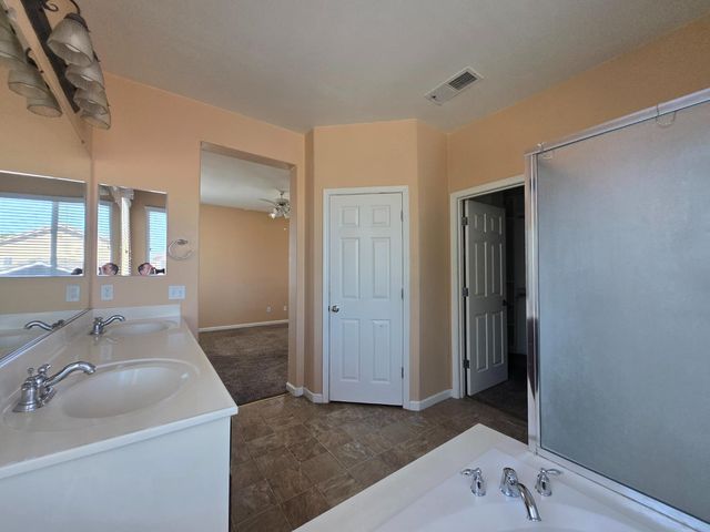 5420 Spur St, Riverbank, CA 95367