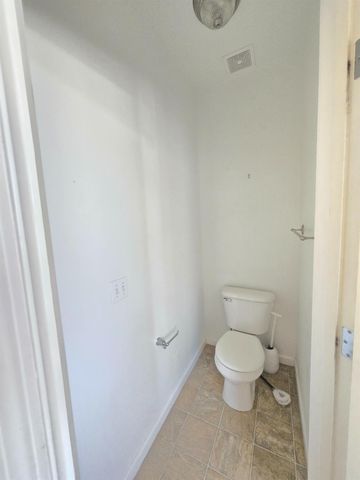 5420 Spur St, Riverbank, CA 95367