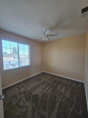 5420 Spur St, Riverbank, CA 95367