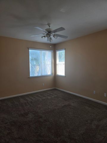 5420 Spur St, Riverbank, CA 95367