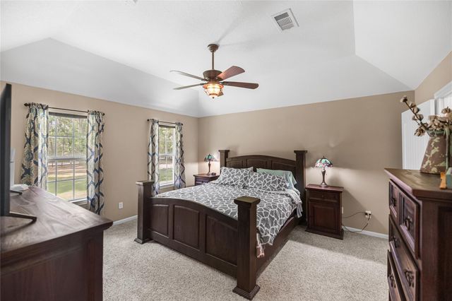 8997 Hickory Road, Plantersville, TX 77363