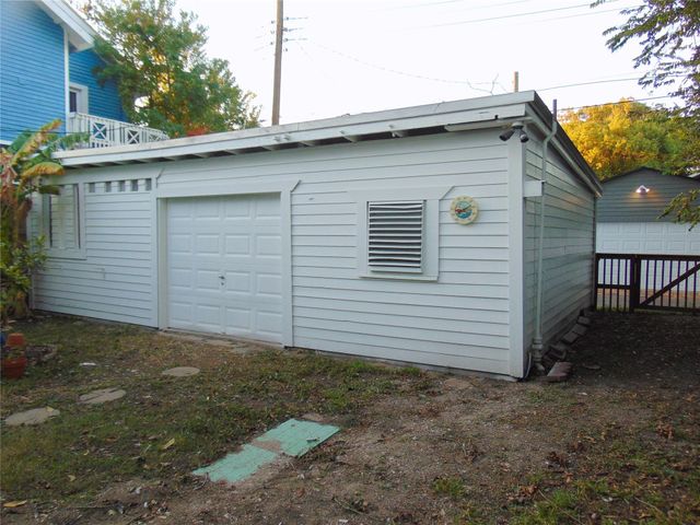 3420 Avenue R Avenue, Galveston, TX 77550