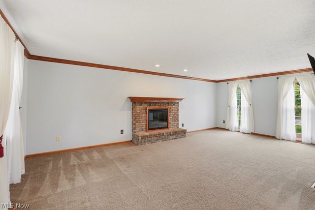 5321 Young Road, Stow, OH 44224