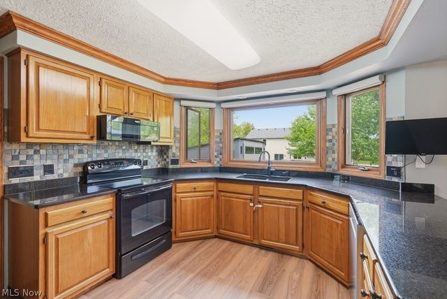 5321 Young Road, Stow, OH 44224