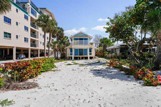 13062 GULF BOULEVARD, Madeira Beach, FL 33708