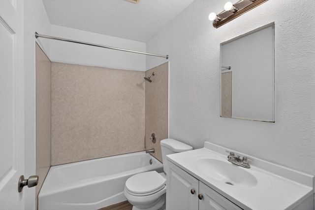 3812 Mahogany St, Sacramento, CA 95838