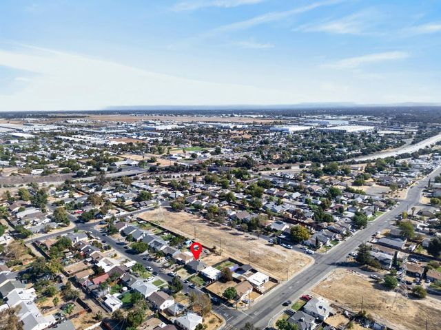 3812 Mahogany St, Sacramento, CA 95838