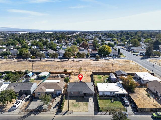 3812 Mahogany St, Sacramento, CA 95838