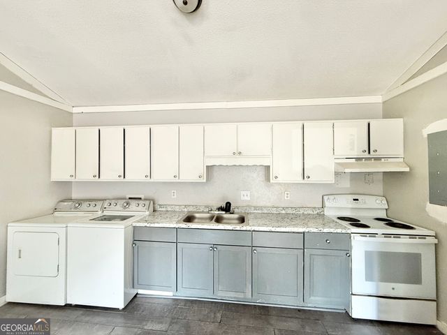 4701 Flat Shoals Road, Union City, GA 30291