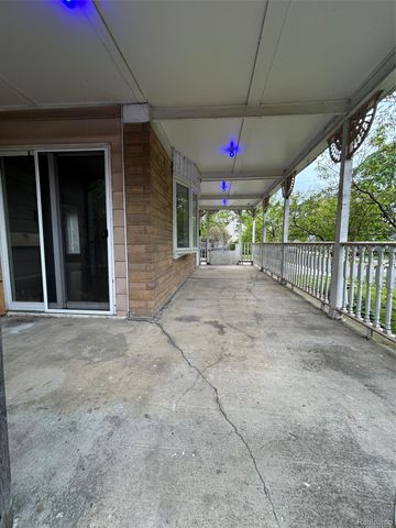 7004 Orchard Avenue, Warren, MI 48091