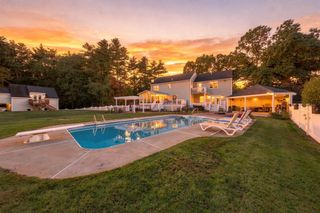 15 Smith Corner Road, Plaistow, NH 03865