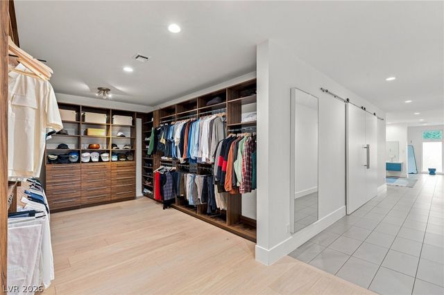 2609 Pinto Lane, Las Vegas, NV 89107