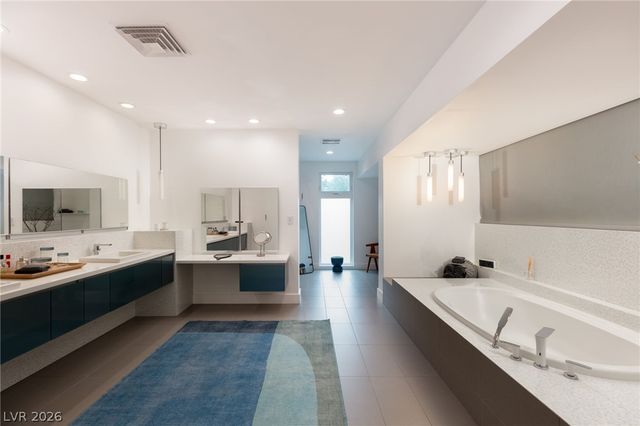 2609 Pinto Lane, Las Vegas, NV 89107