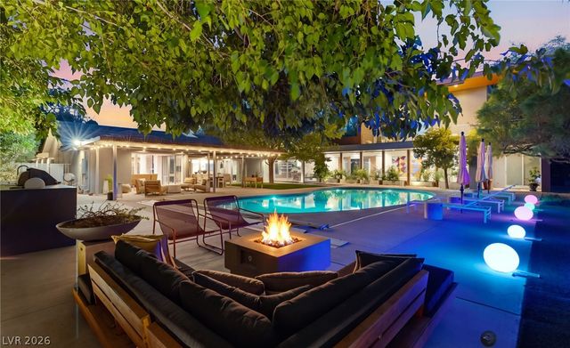 2609 Pinto Lane, Las Vegas, NV 89107