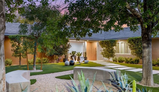 2609 Pinto Lane, Las Vegas, NV 89107