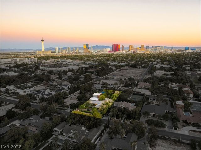 2609 Pinto Lane, Las Vegas, NV 89107