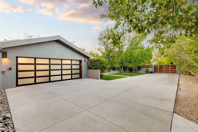 2609 Pinto Lane, Las Vegas, NV 89107