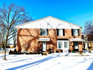 22801 Overlake Street, St Clair Shores, MI 48080