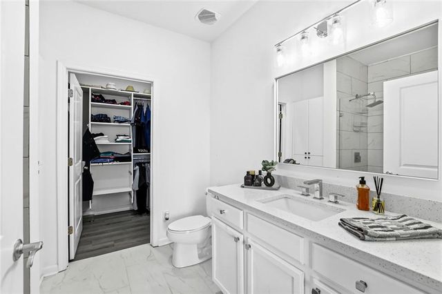 3040 Peachtree NW Road 1811, Atlanta, GA 30305