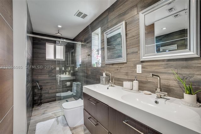 7549 Buccaneer Ave 7549, North Bay Village, FL 33141