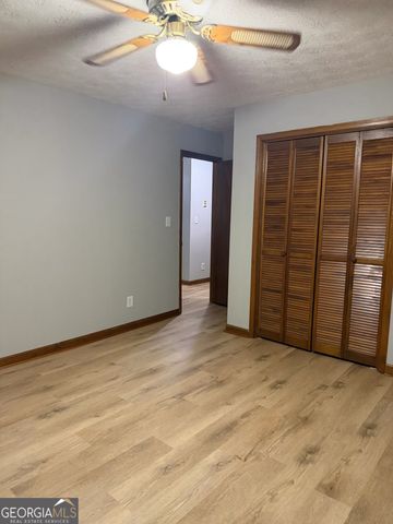 8282 Dawn Drive, Jonesboro, GA 30236