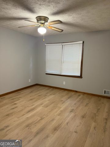 8282 Dawn Drive, Jonesboro, GA 30236