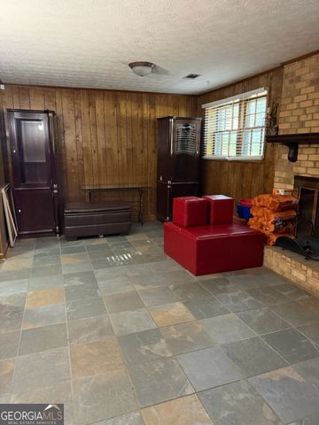 8282 Dawn Drive, Jonesboro, GA 30236