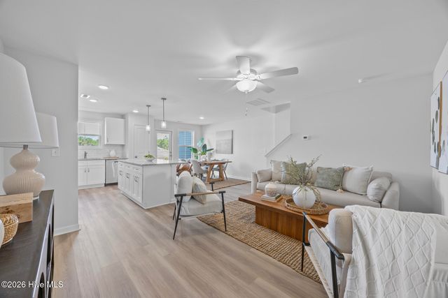 38 W Farley Drive 96, Hampstead, NC 28443