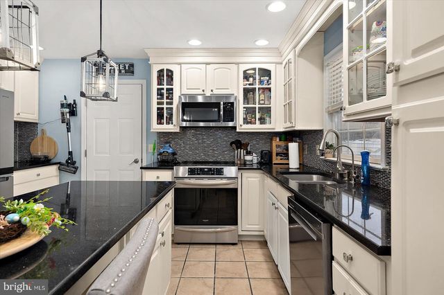 27457 EQUESTRIAN DR, Salisbury, MD 21801