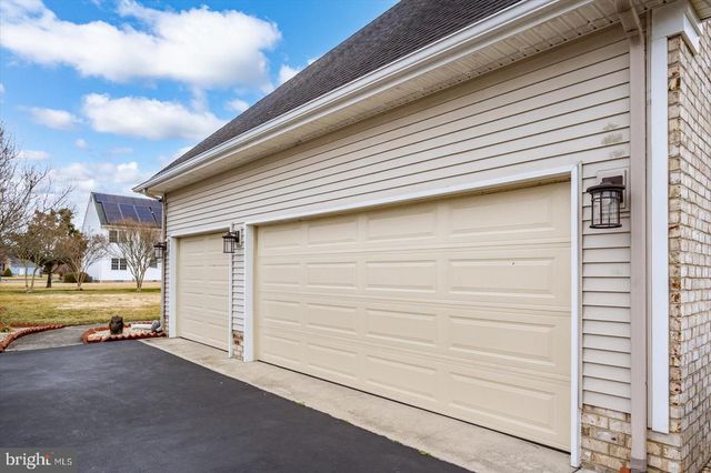 27457 EQUESTRIAN DR, Salisbury, MD 21801