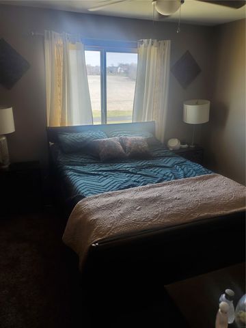 1856 Wrigley Street, Ely, IA 52227