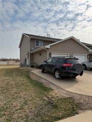 1856 Wrigley Street, Ely, IA 52227