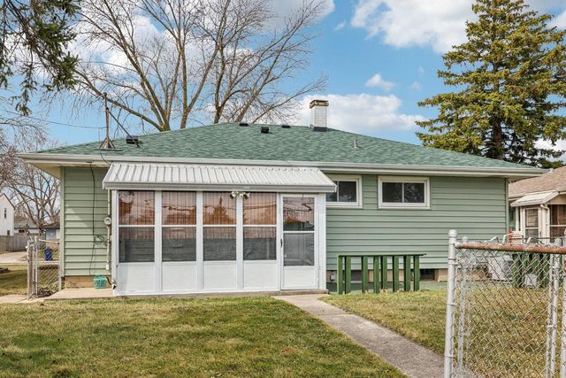 6606 S 20th STREET, Milwaukee, WI 53221