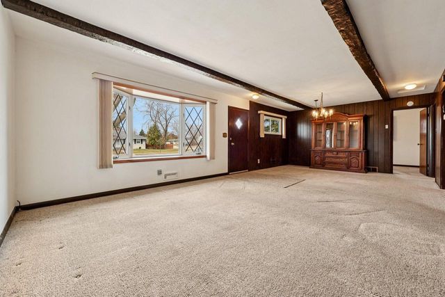 6606 S 20th STREET, Milwaukee, WI 53221