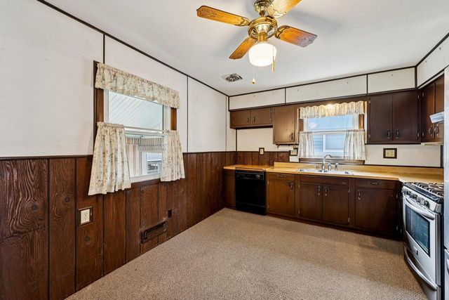 6606 S 20th STREET, Milwaukee, WI 53221